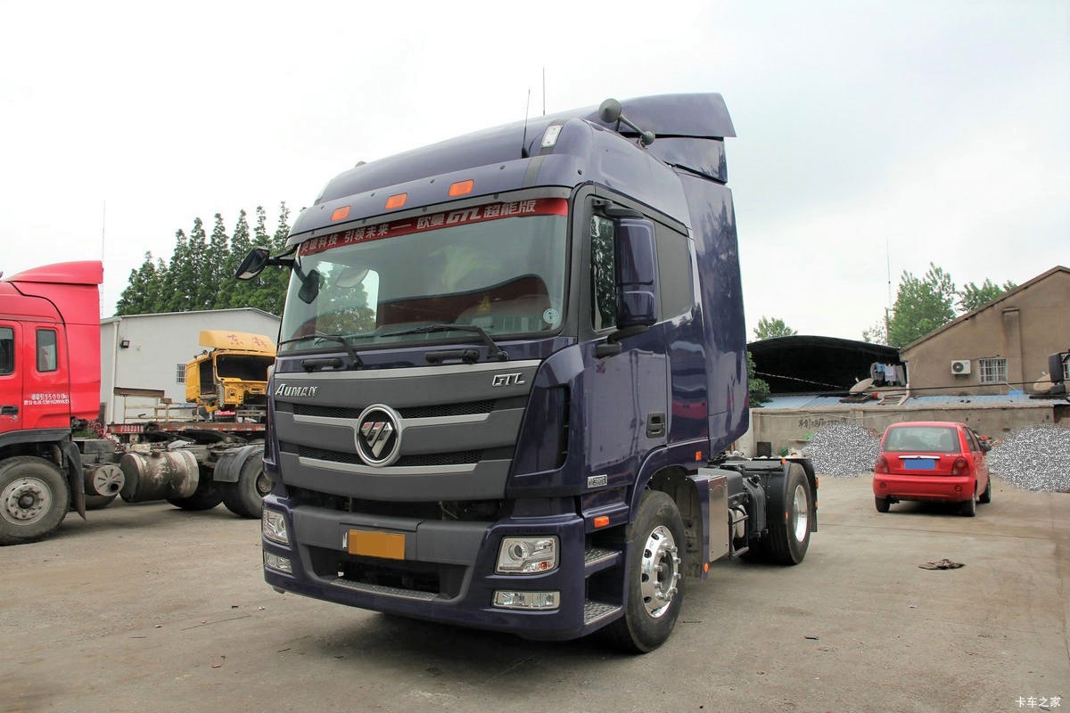 Foton Auman GTL 380HP 4x2 diesel tractor truck for logistics transport