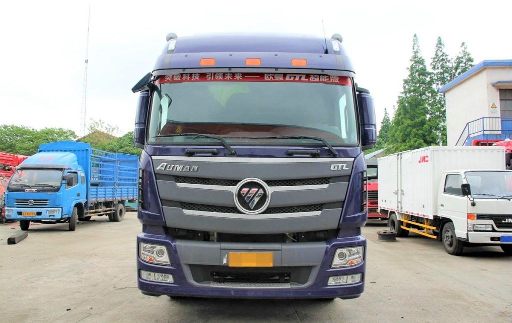 Foton Auman GTL 380HP 4x2 diesel tractor truck for logistics transport