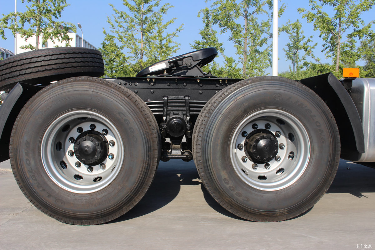 Foton ETX 6X4 truck, 400HP tractor head, heavy-duty truck China, ISGe5 engine truck, BJ4253SMFKB-AA