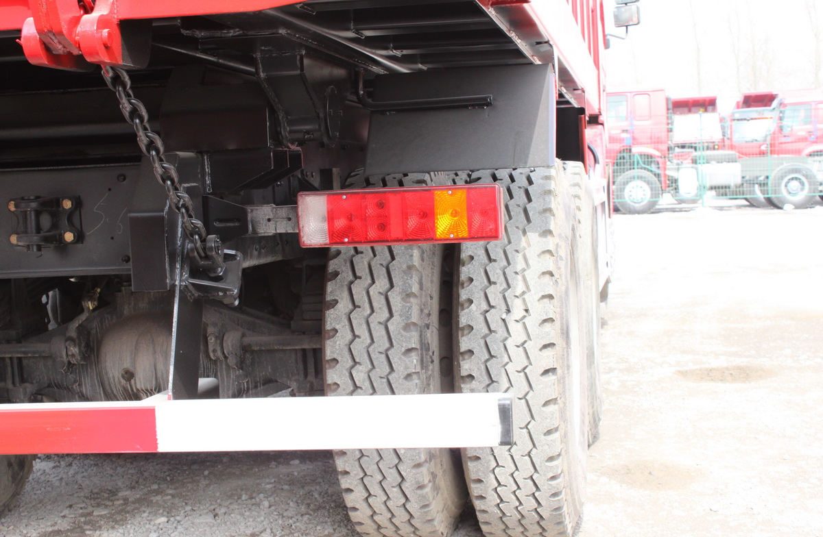 Shacman F2000 310HP 6X4 5.8m Dump Truck with Weichai Engine