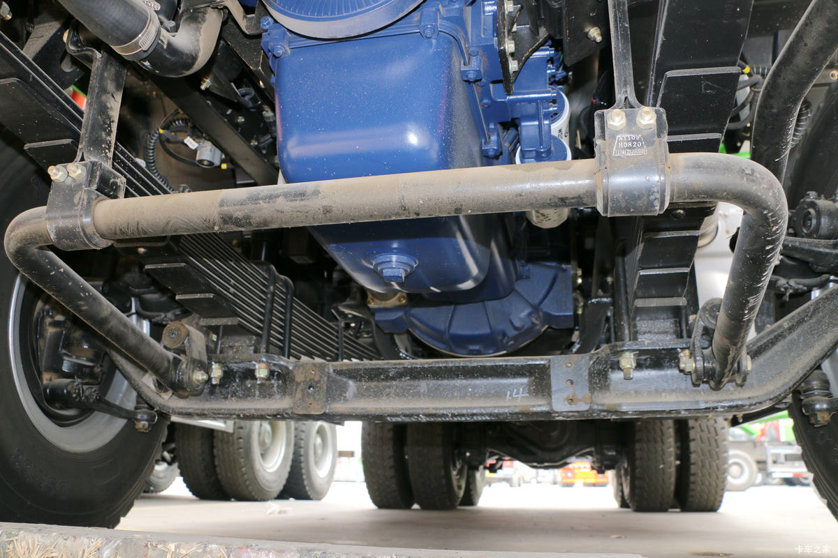 Foton Auman ETX 9 Series 336HP 6X4 5.6m Dump Truck