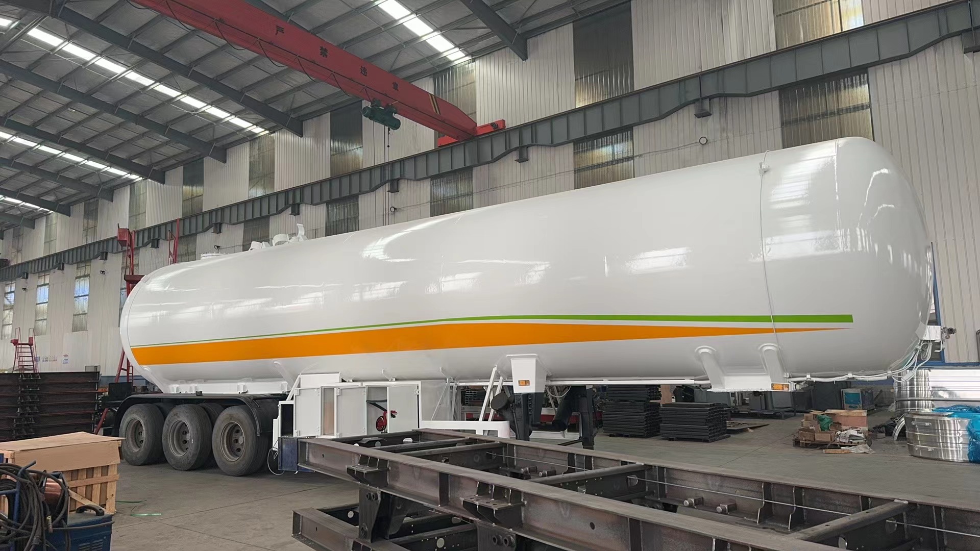 3-Axle LPG Tanker Trailer – 60,000L HSLA Steel Tank