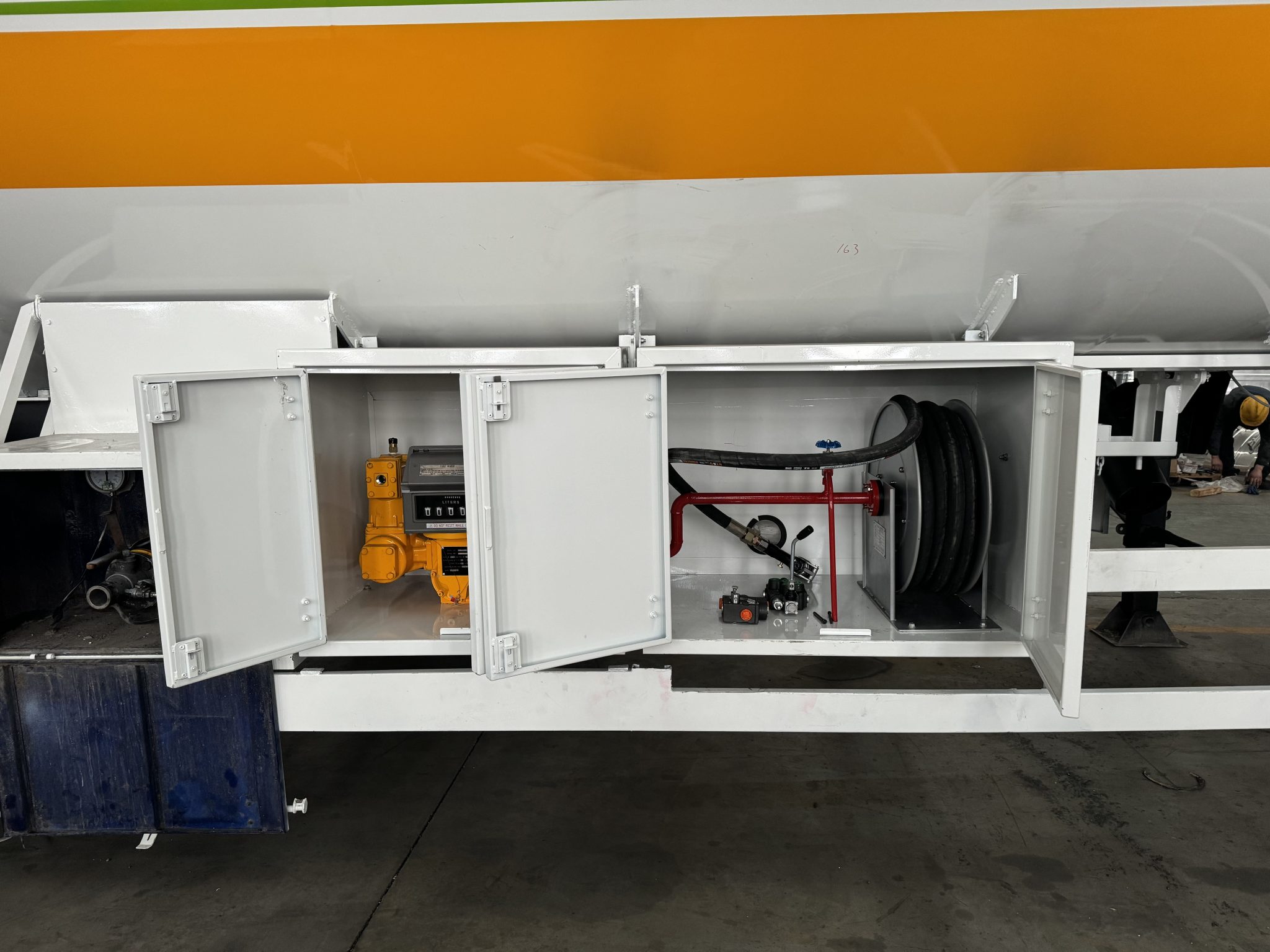 3-Axle LPG Tanker Trailer – 60,000L HSLA Steel Tank